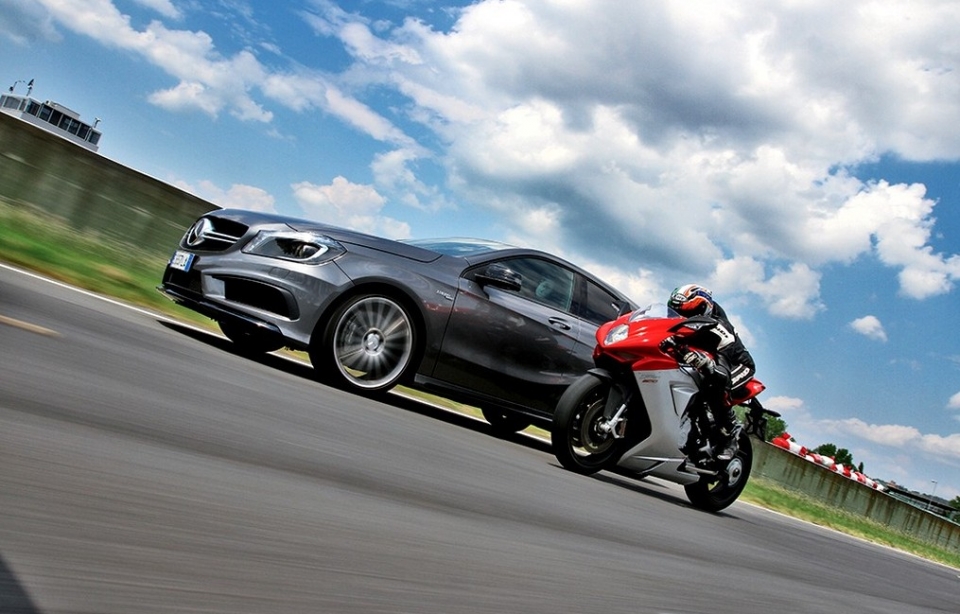 Mercedes AMG & MV Agusta “as a love is born”